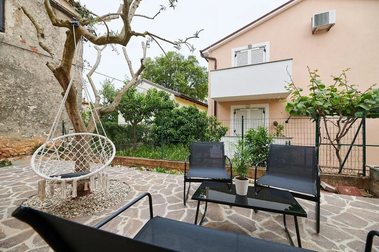 Villa Dvori Bašanija Apartment