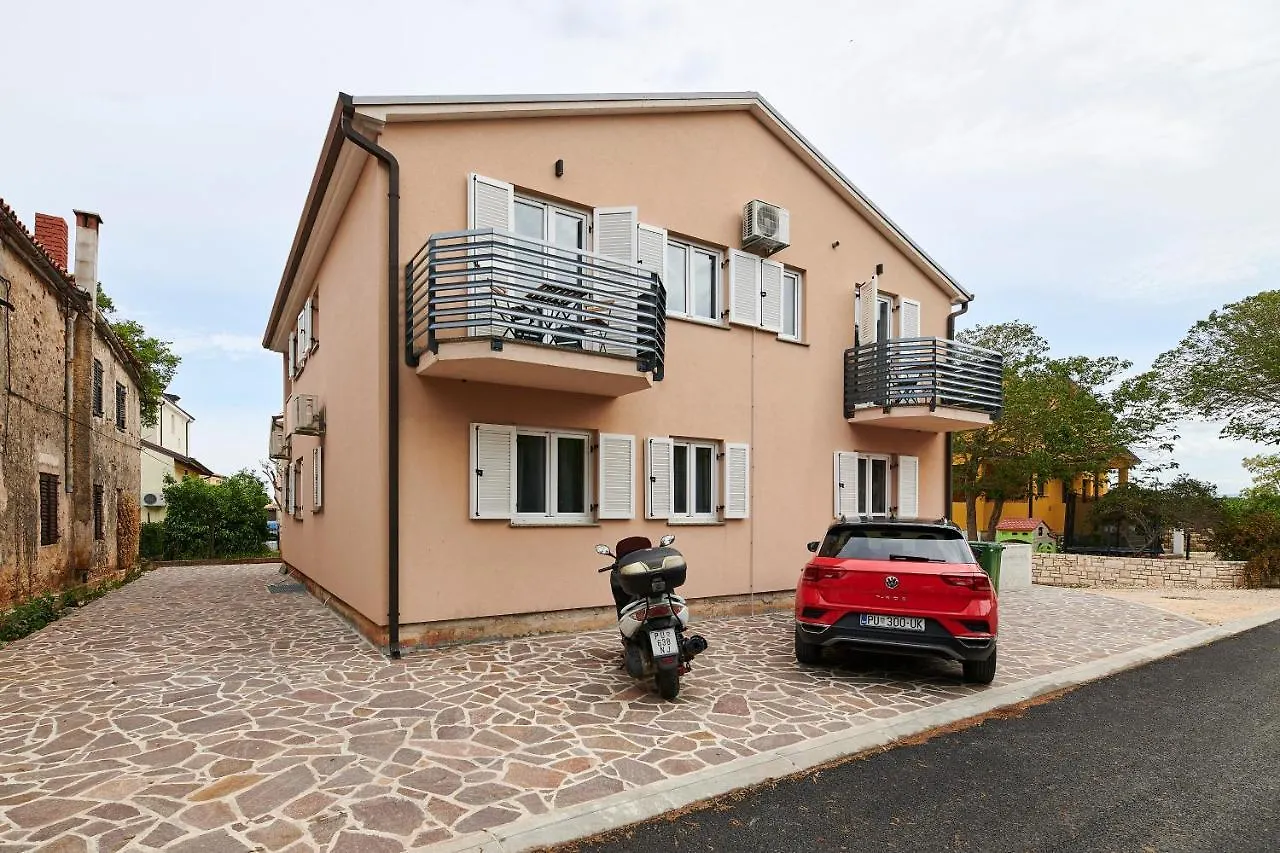 Villa Dvori Bašanija