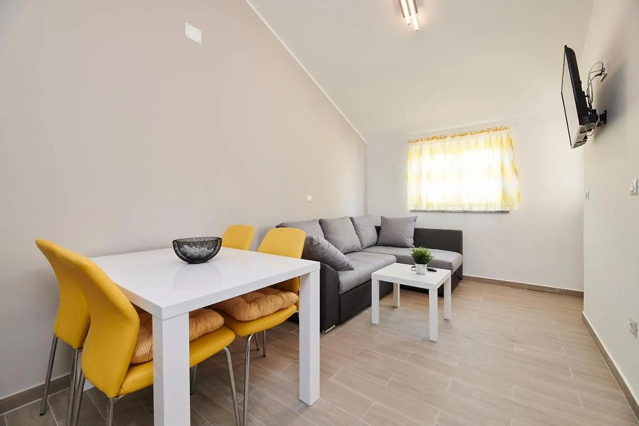 Apartment Villa Dvori Bašanija Kroatien